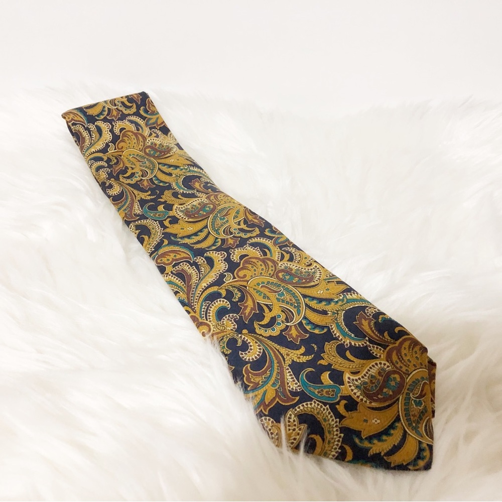 Authentic Christian Dior 100% Silk Tie Necktie For Men